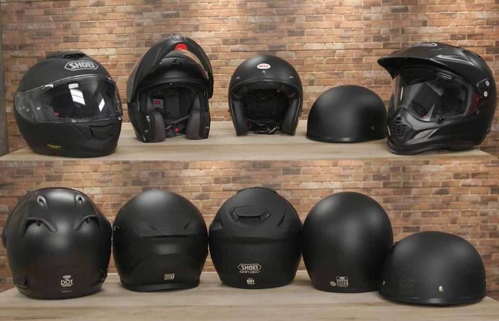 Riding Safe and Stylish: The Crucial Role of Motorcycle Helmets in Sports